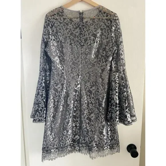 Women’s White House Black Market Dress Gray Silver Size 8 Sheer Bell Sleeves - Picture 2 of 8